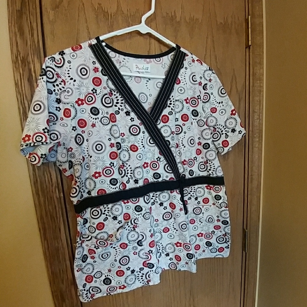 Scrub top